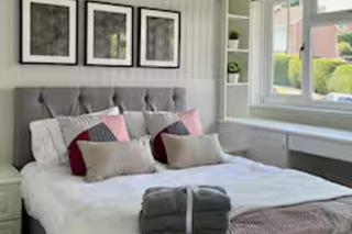 2 Bed - Sleeps 6 - Parking - Town Centre - 9