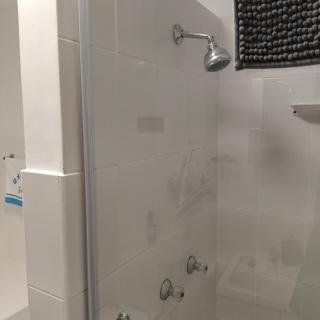 Dune's getaway in Mossel Bay, just minutes 900m from the beach, offering comfortable accomodation - 4