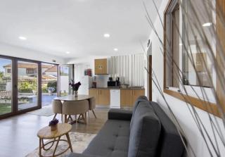 Villa com 4 apartamentos - 9