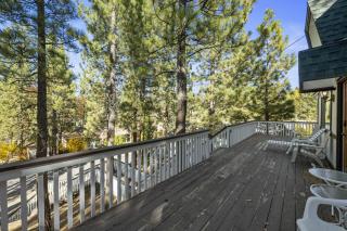 The Mountain Treehouse - 2