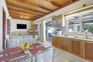 Villa Jimmy's Katomeri 3 - 4