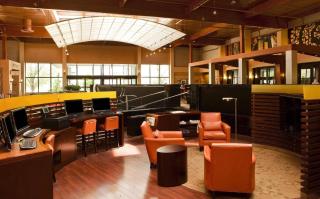 Radisson Hotel Hauppauge-Long Island - 1