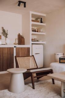 The June Boutique - 8