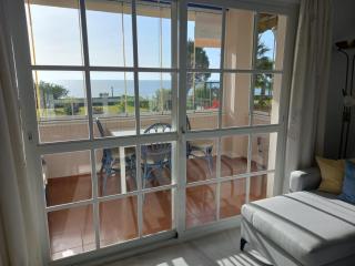 Seafront Garden and Sea views - 7