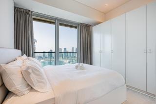 Modern Apartment with Panoramic Sea Views - 6