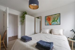 Bright London Loft - 2 Beds - Near Parks & Market - 3