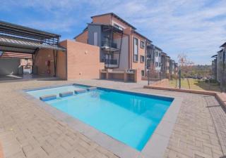 Waterfall Ridge Professional Apartment - 3