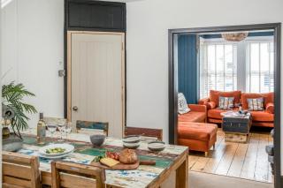 The Bunker House - 7