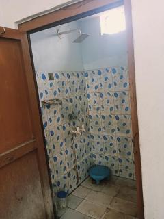 John Tharu Home Stay - 0