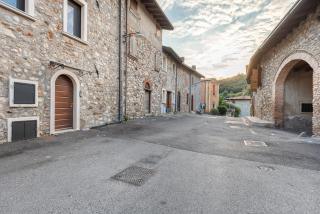 Il Borgo Apartments - 8