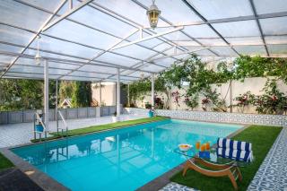 SaffronStays The Blue Door - 5