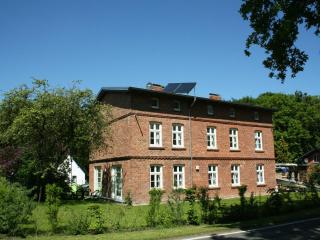 Eisenbahnerhaus Klausdorf - 0