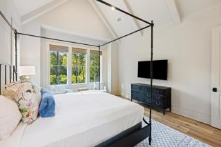 BW3131: 3131 Baywood Drive - 1