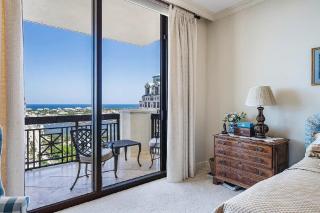 Elegant 2 Bedroom Condo with Ocean Views - 2