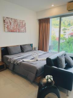 CHIC Beautiful apartment by the seaside, terrace, pool, free gym - 6