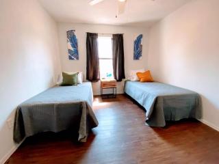 Serenity Retreat, Escape The City, Nature, Lake - 1