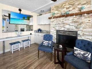 Admiral's Quarters - 9