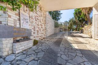 Paco's Resort Superior Villa 9 - 9