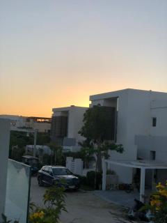 chalet hacienda white - 0