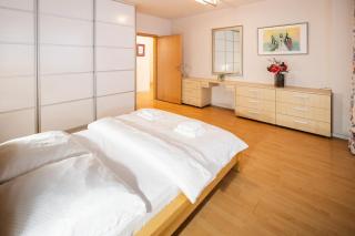 City Center 1 BR Apartment Julia - 1