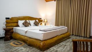 Lion Wood Treehouse - 8