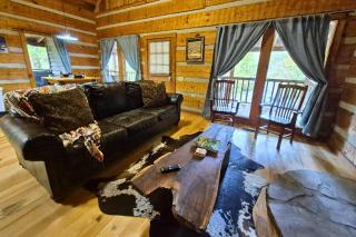The Fur Traders Cabin- Pigeon Forge - 4