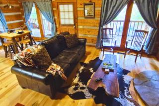 The Fur Traders Cabin- Pigeon Forge - 3