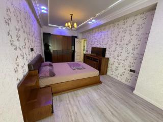Baku Apartment 3 rooms - 4