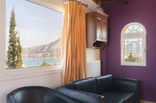 Golden Seaside House number 1 - 9