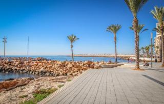2 Bedroom Stunning Home In Torrevieja - 3