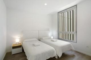 Wonderful penthouse city and beach - 8