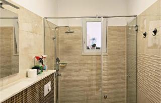 1 Bedroom Amazing Apartment In Omis - 2