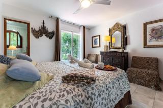 Art Gallery House - 9