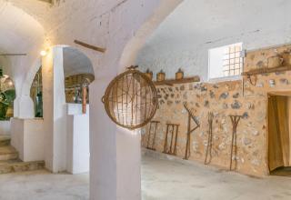 Historica house with Pool free wifi - 9