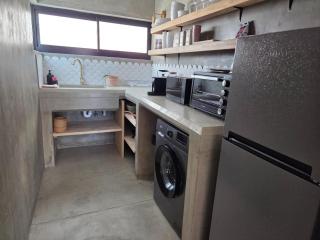 Luvlé Lux Apartments - 6