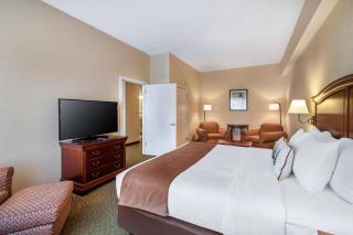 Maine Evergreen Hotel, an Ascend Collection Hotel - 2
