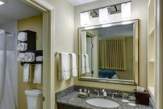 Port Inn & Suites Kennebunk, an Ascend Collection Hotel - 3