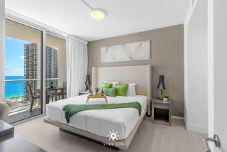 Luxury 2BR Apt With Ocean View Pool & Amenities - 4