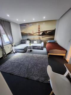 Signature Living - 9