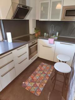 Signature Living - 7