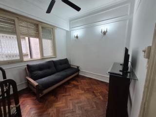 Departamento 2 ambientes con amplia sala en el centro - 2