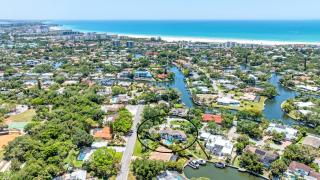 The Sun Dial - 827 - 9