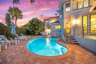 The Sun Dial - 827 - 5