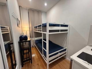 Room with Kitchen in Chelsea - Shared Bathroom - 3rd Floor Walk-UP - 9