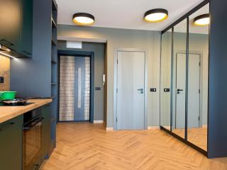 Luxury City Apartment Next to Hospital by Cosher - 6