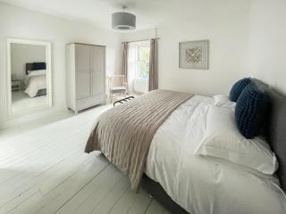 Upper White Gates - 1