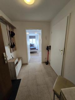 FERIENWOHNUNG 70m2 APARTMENT in ZITTAUER STADTZENTRUM INNENSTADT INNENRING TOP LAGE - WOHNEN AUF ZEIT IN ZITTAU - 2 RAUM WOHNUNG - 1