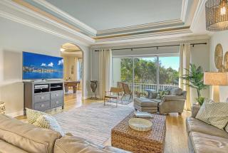 Sunburst Courtyard - 430 - 4