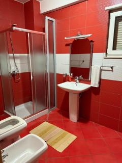 Lighthouse Spacious New Bazaar - 4