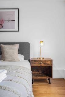 Lumina House - Fitzrovia - by Frankie - 1